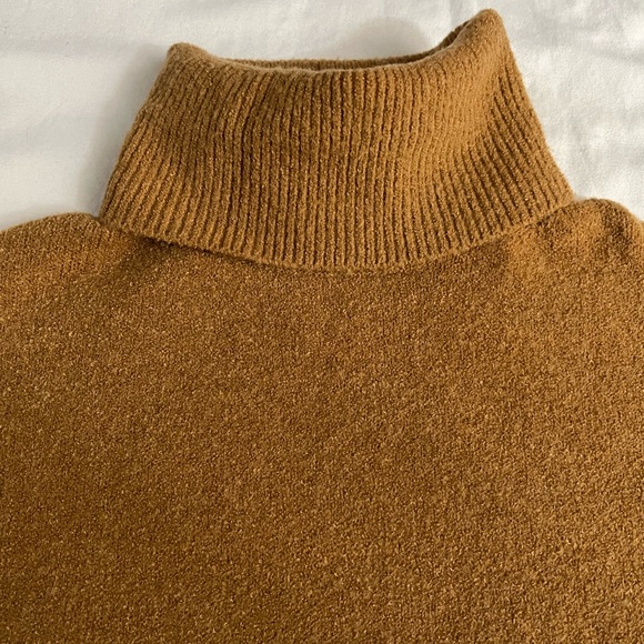 NWT French Connection Turtleneck Oversized Sweater - Picture 4 of 7